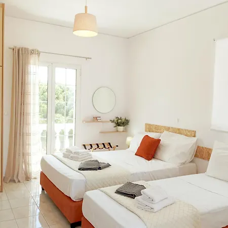 White House & Apartment Argostoli (Kefalonia)