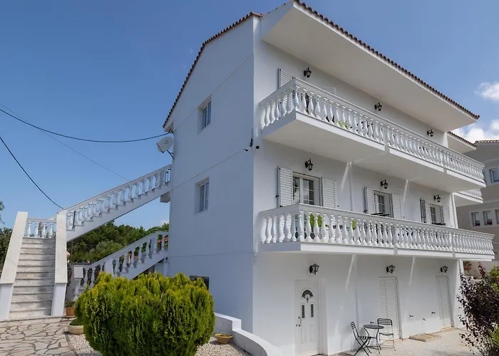 Apartmán White House &